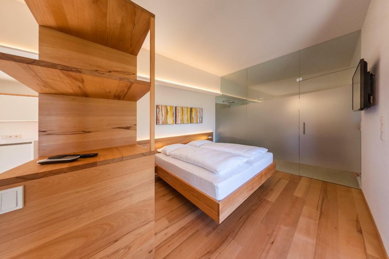Апартаменты Sonnenhof Tramin - Adults Only Термено Экстерьер фото